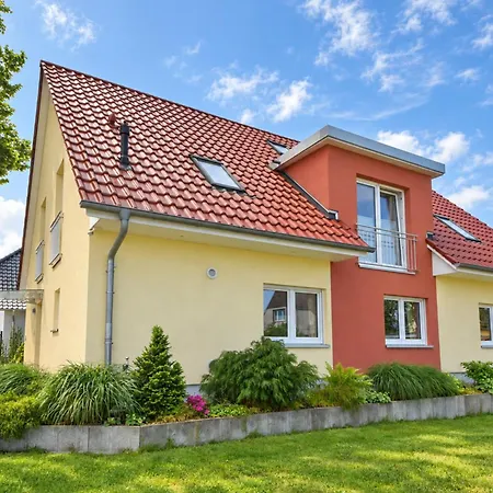 Haus Neuhof 01 *